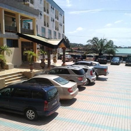 Sunset Hotel Kumasi Extérieur photo
