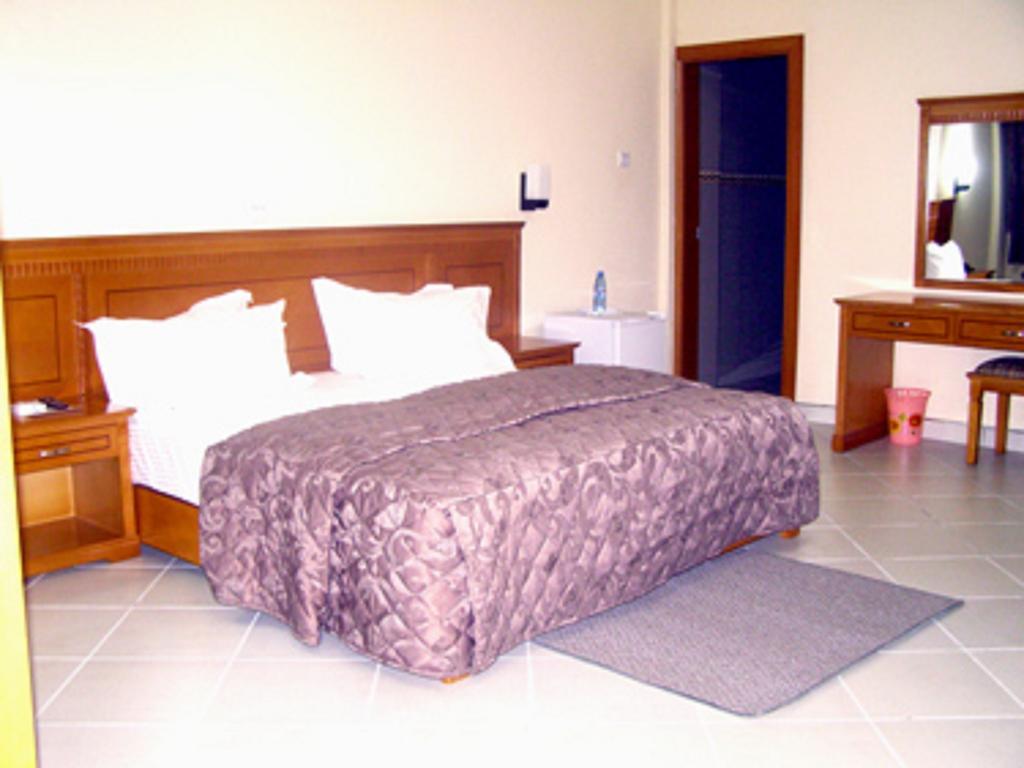 Sunset Hotel Kumasi Chambre photo
